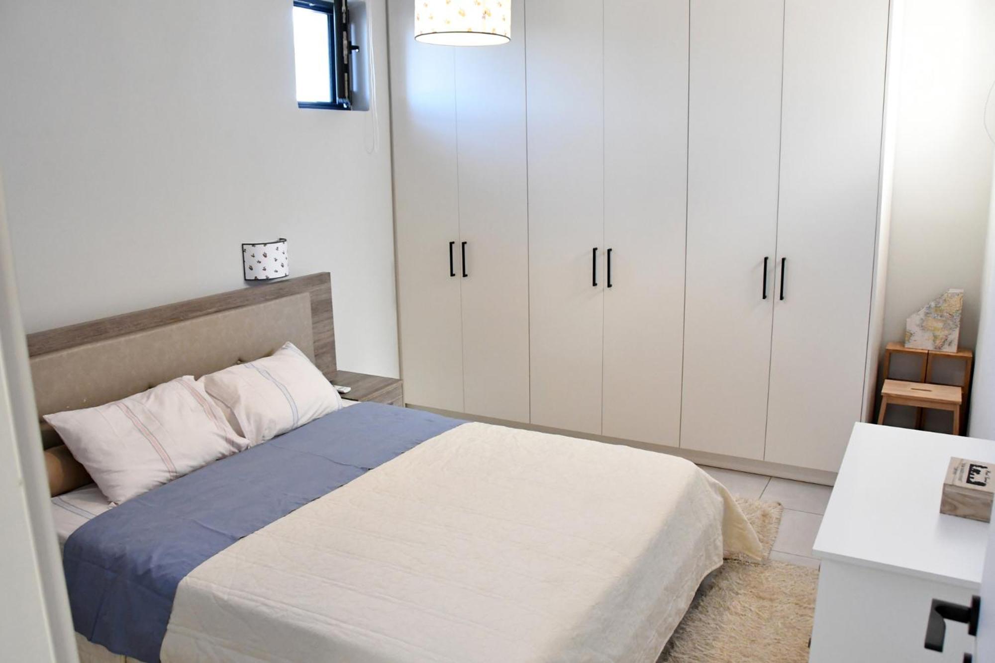 Polles Εlies Cozy Αpartment Appartement Aegina Buitenkant foto